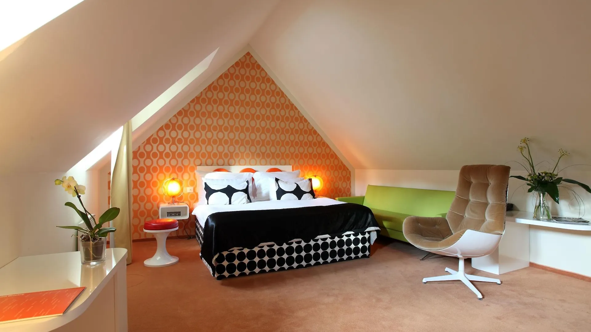 Lh Vintage Design Hotel Sax Prague Czech Republic